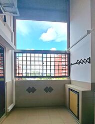 Blk 221 Kovan Green (Hougang), HDB Executive #572710821